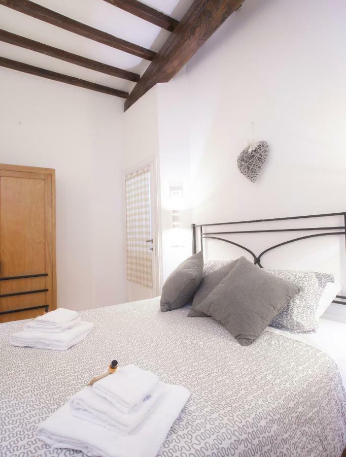 Casa Magiuli' Navona Apartment Roma Ngoại thất bức ảnh